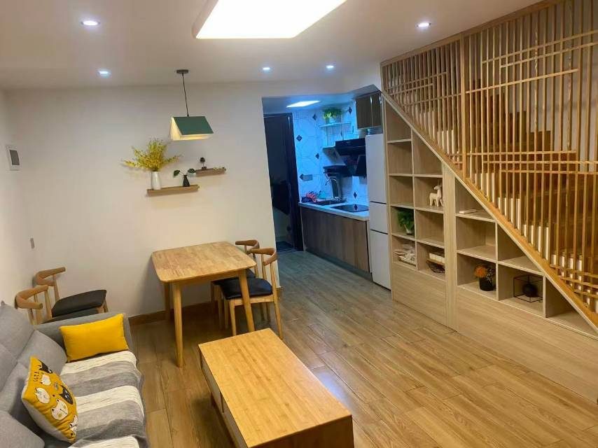 佳禾公寓精装两室 拎包入住