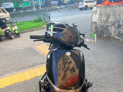 外卖电动车出售 绿牌无需驾照