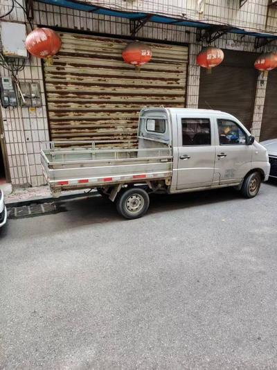 转让双排小货车 保险到明年4月