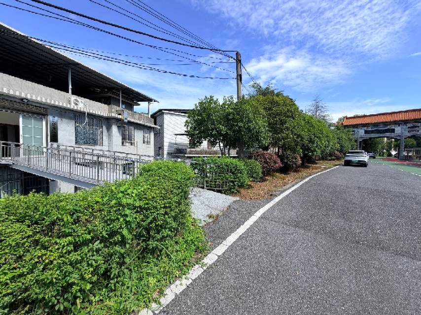 萍乡办公室出租，连接聚龙体育公园