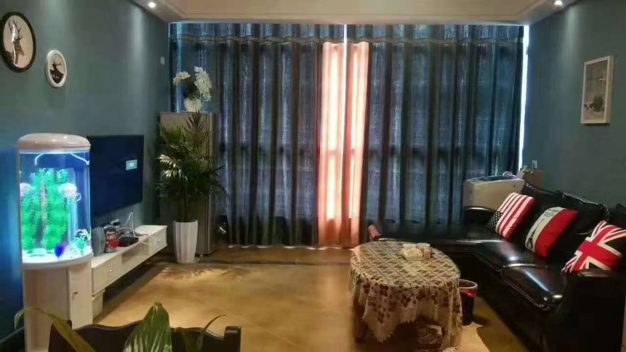 天虹附近公寓出租 拎包入住